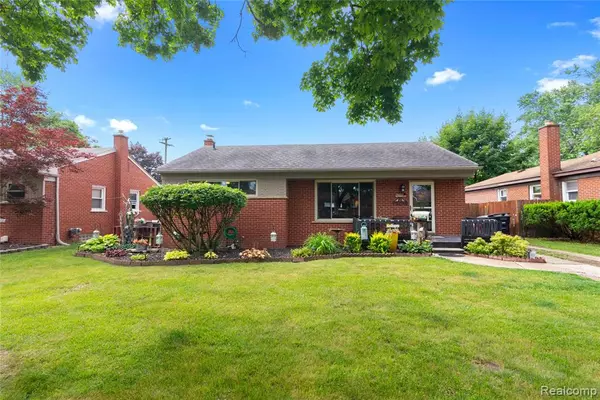 28839 Westfield Street, Livonia, MI 48150 3136