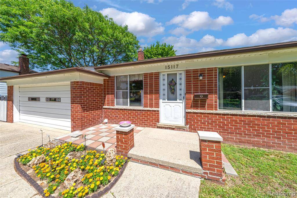 Warren, MI 48088 1591,15117 Adams Avenue