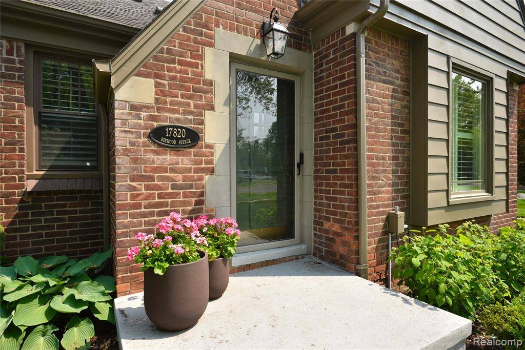 17820 Birwood Avenue, Beverly Hills, MI 48025 3129