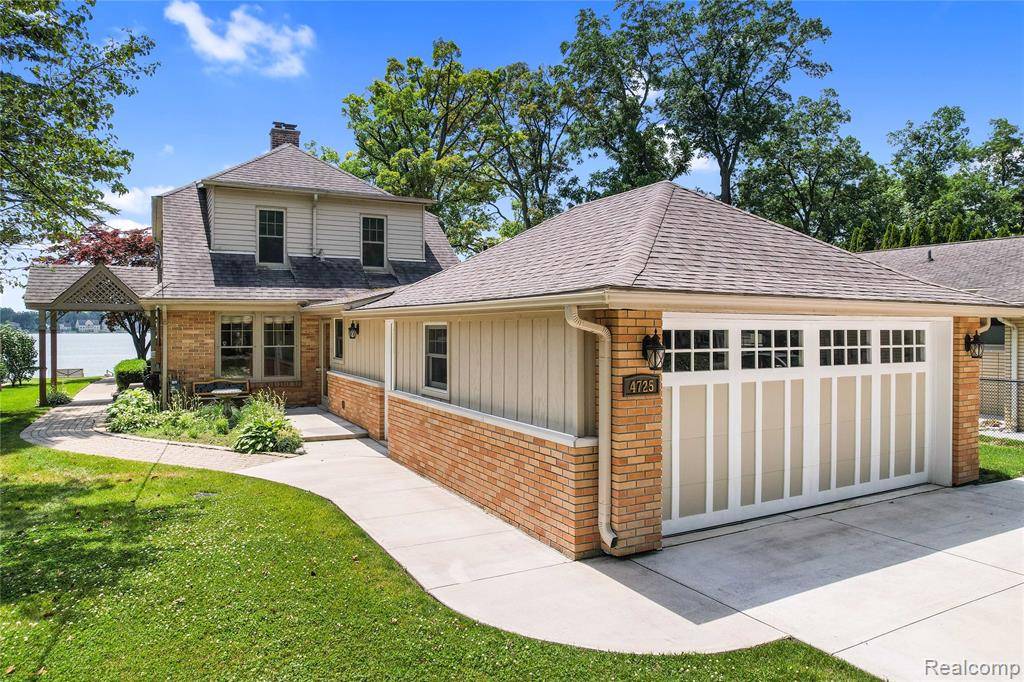 4725 Motorway Drive, Waterford, MI 48328 3460