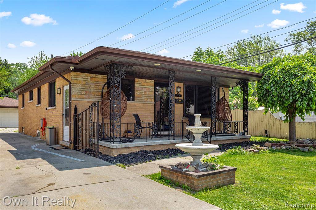 6426 Highview Street, Dearborn Heights, MI 48127 2127