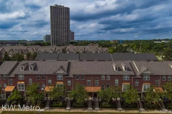 Southfield, MI 48075 1287,25493 Saint James