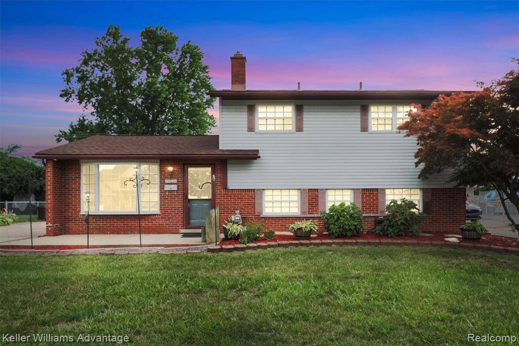 29804 Curtis Road, Livonia, MI 48152 4515