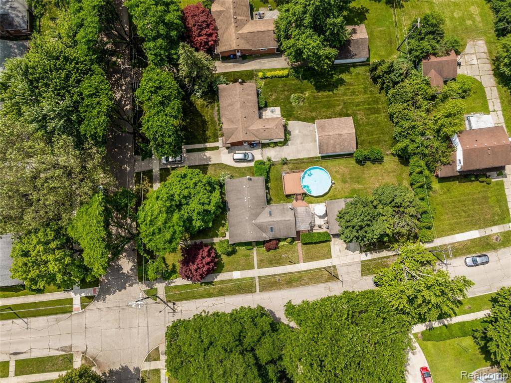 Redford, MI 48240 2366,17457 Indian