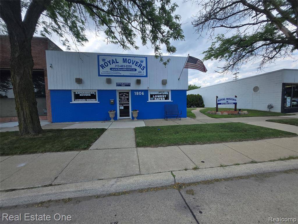 Wyandotte, MI 48192,1806 Eureka Avenue