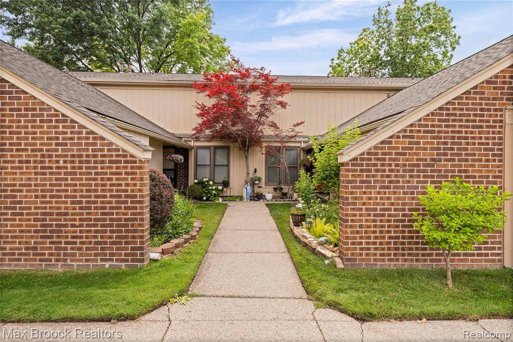 31723 Forest Lane, Warren, MI 48093 5586