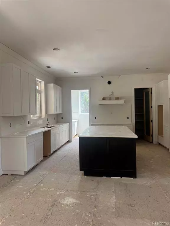 Shelby Twp, MI 48315 2871,14173 PROVIM FOREST