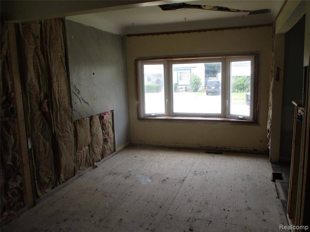 Warren, MI 48089 3410,21194 Eastwood Boulevard