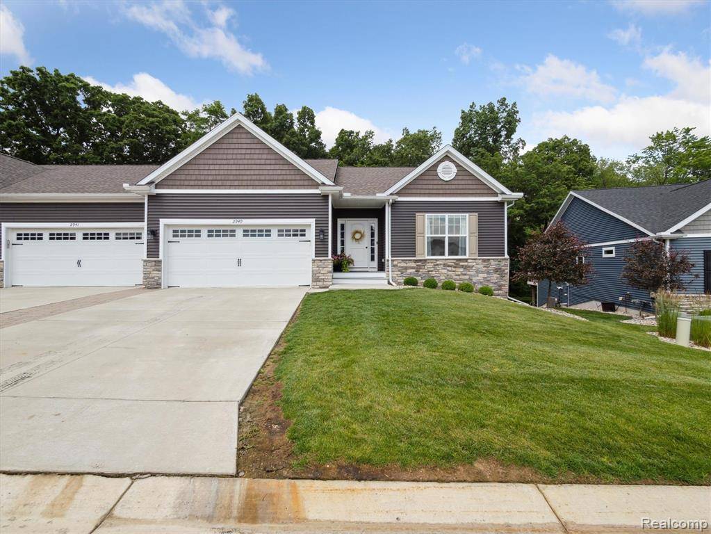 Howell, MI 48843 9739,2949 Blue Sky Drive