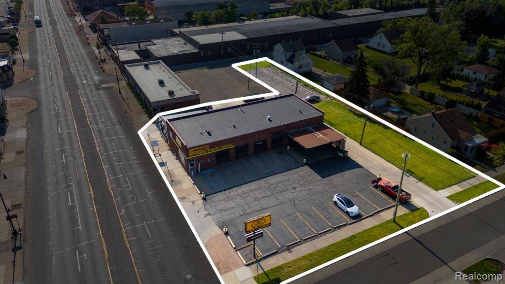 Dearborn, MI 48126,14433 & 14427 W Warren Avenue
