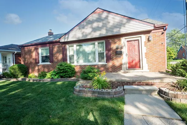 Melvindale, MI 48122 1561,18064 Reed Street