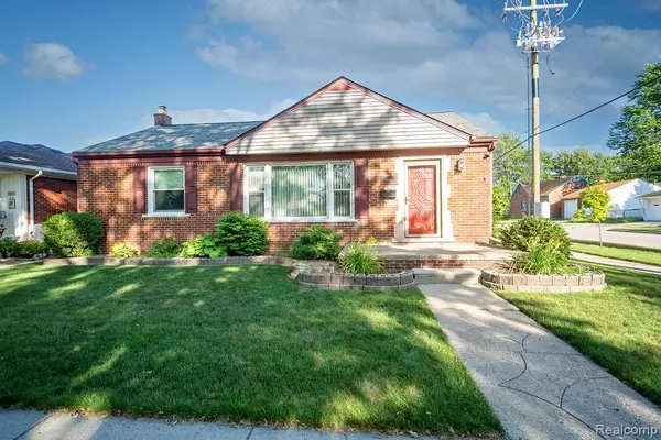 Melvindale, MI 48122 1561,18064 Reed Street