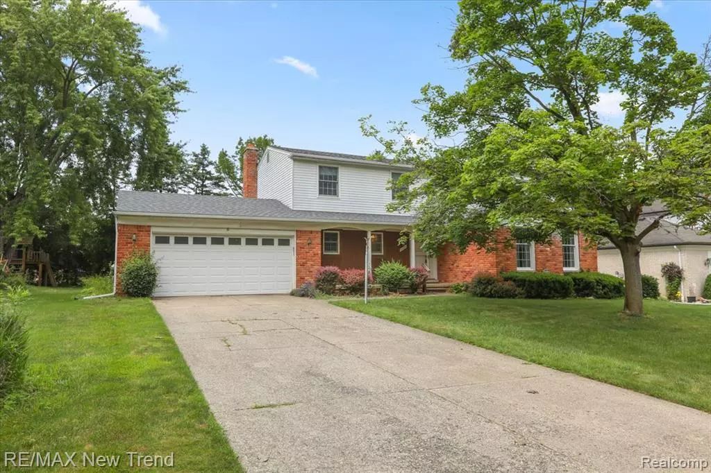 Northville, MI 48167 2108,44304 Galway Drive
