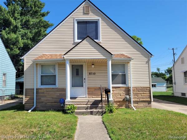 8710 Albany Street, Oak Park, MI 48237 2325