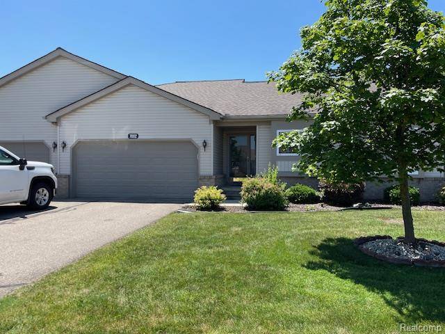 7002 Hayes Street, Grand Blanc, MI 48439 9393
