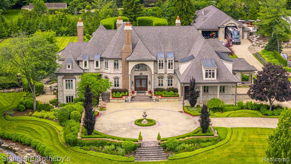 18101 Sheldon Road, Northville, MI 48168 9560