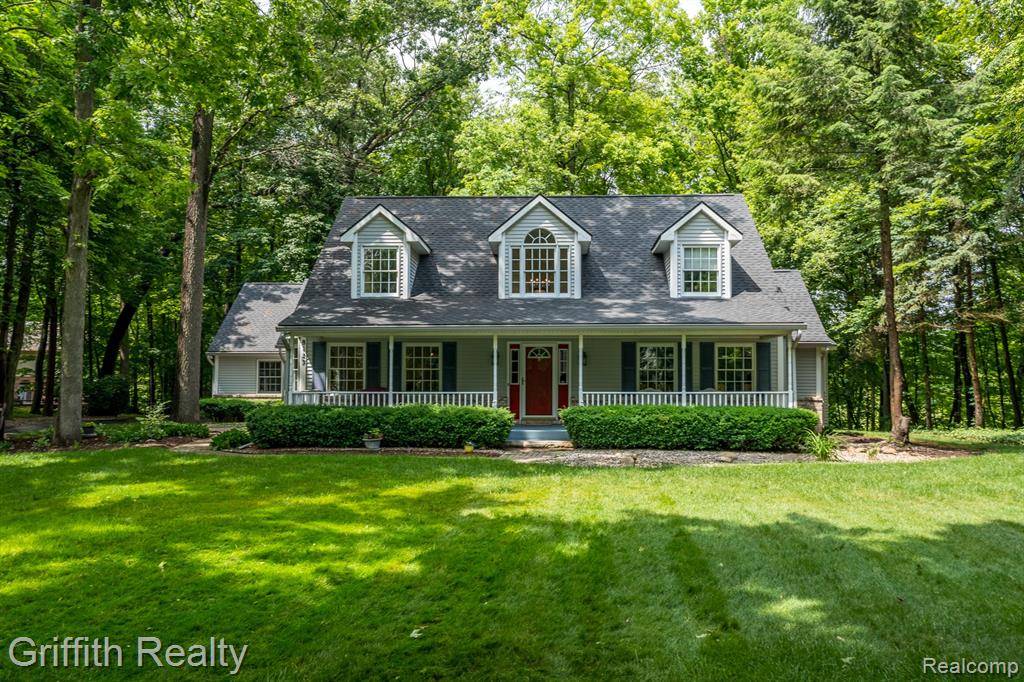 8123 Baypointe Drive, Brighton, MI 48114 8797