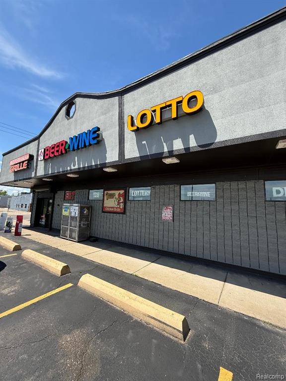 Warren, MI 48089 2177,24001 Groesbeck Highway