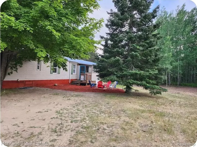 272 Reynard Drive, Update, MI 48647 8713