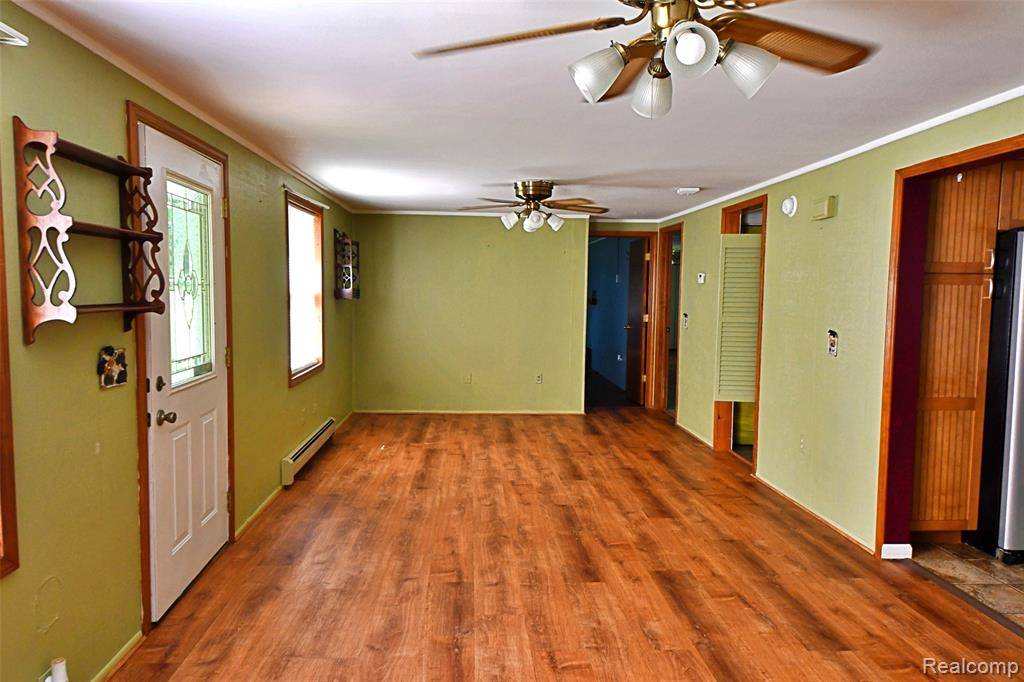 Saint Helen, MI 48656 9542,6771 Clearbrook Drive