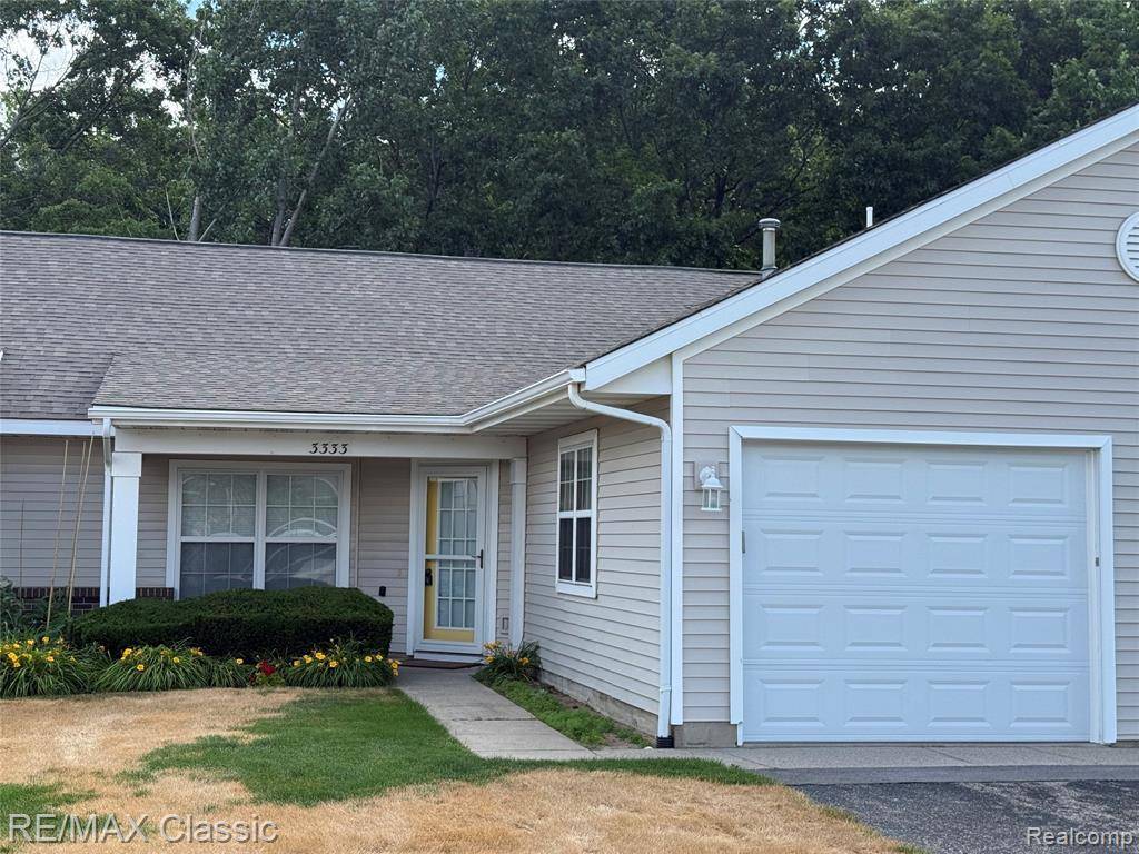 3333 Clear Vista Court, Grand Rapids, MI 49525 9481