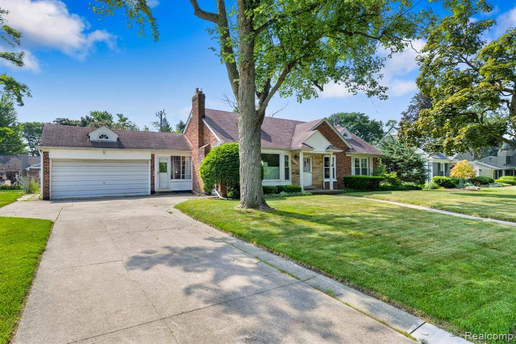 Beverly Hills, MI 48025 4229,32086 Auburn Drive