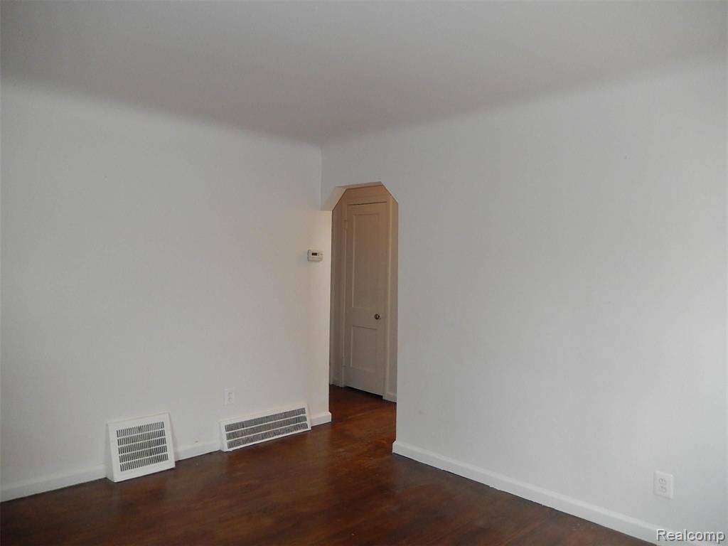 Lincoln Park, MI 48146,3161 FORT PARK BLVD