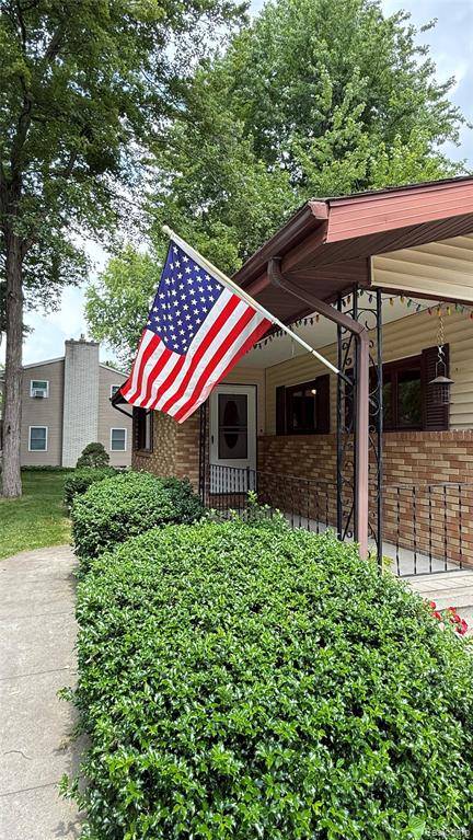 Fort Gratiot, MI 48059 4117,3752 Grant Avenue