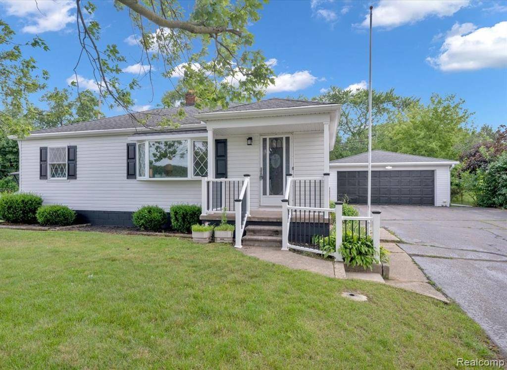 2190 Crescent Lake Road, Holly, MI 48329 3731