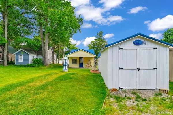 Gladwin, MI 48624 7601,4333 Betty Lee Boulevard