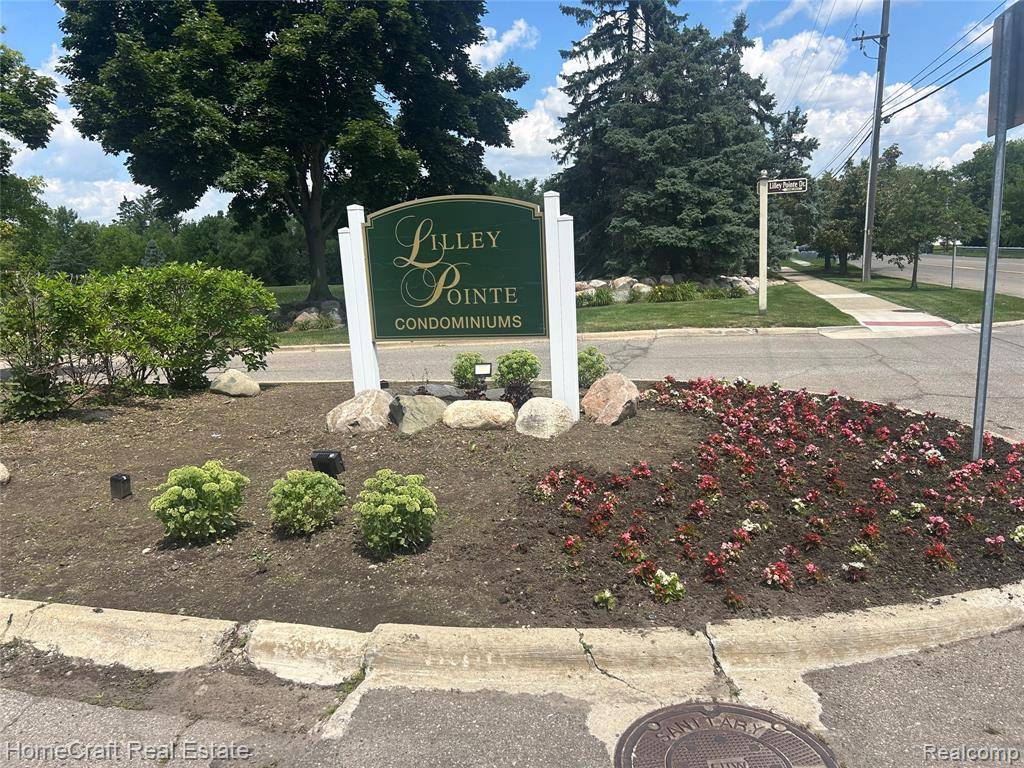 42808 Lilley Pointe Drive, Canton, MI 48187 5326