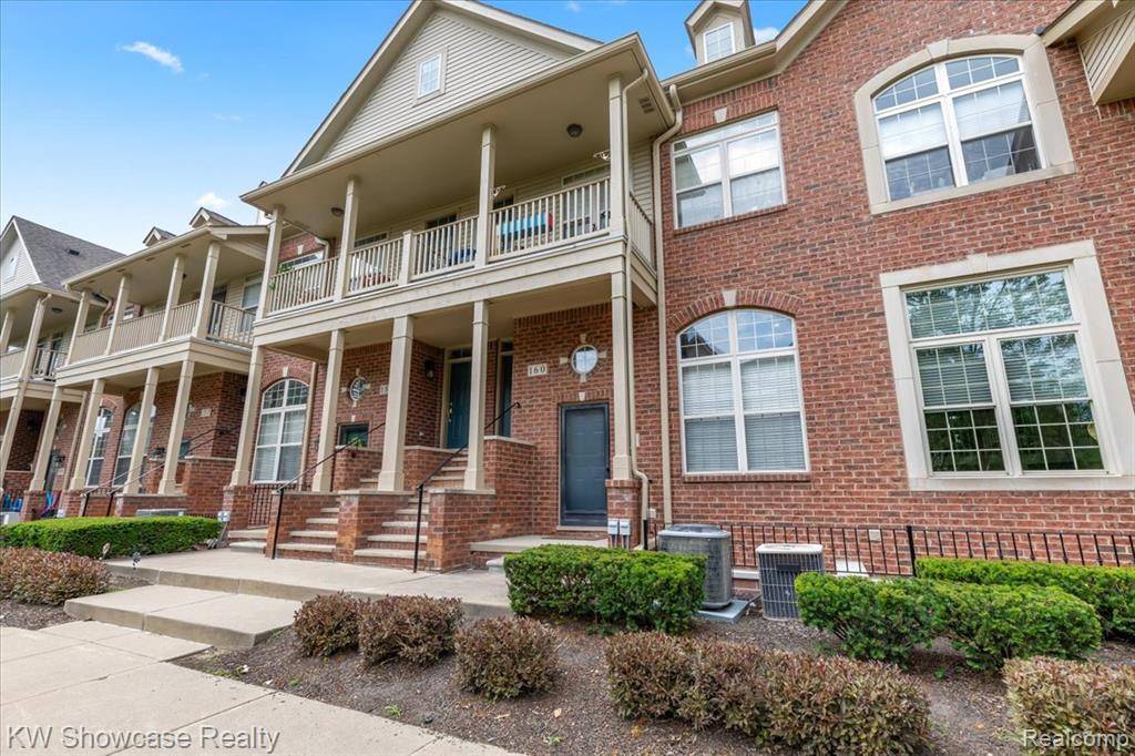 158 Sandy Lane, Commerce Twp, MI 48390 3528