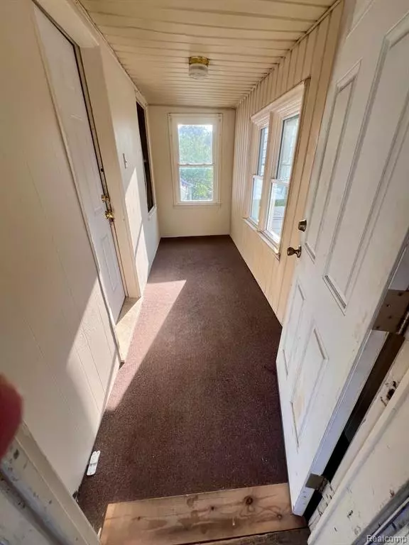 7543 Paige Avenue, Warren, MI 48091 3531