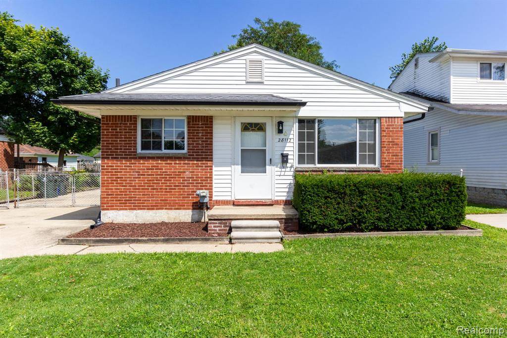 28112 Florence Street, Saint Clair Shores, MI 48081 1647