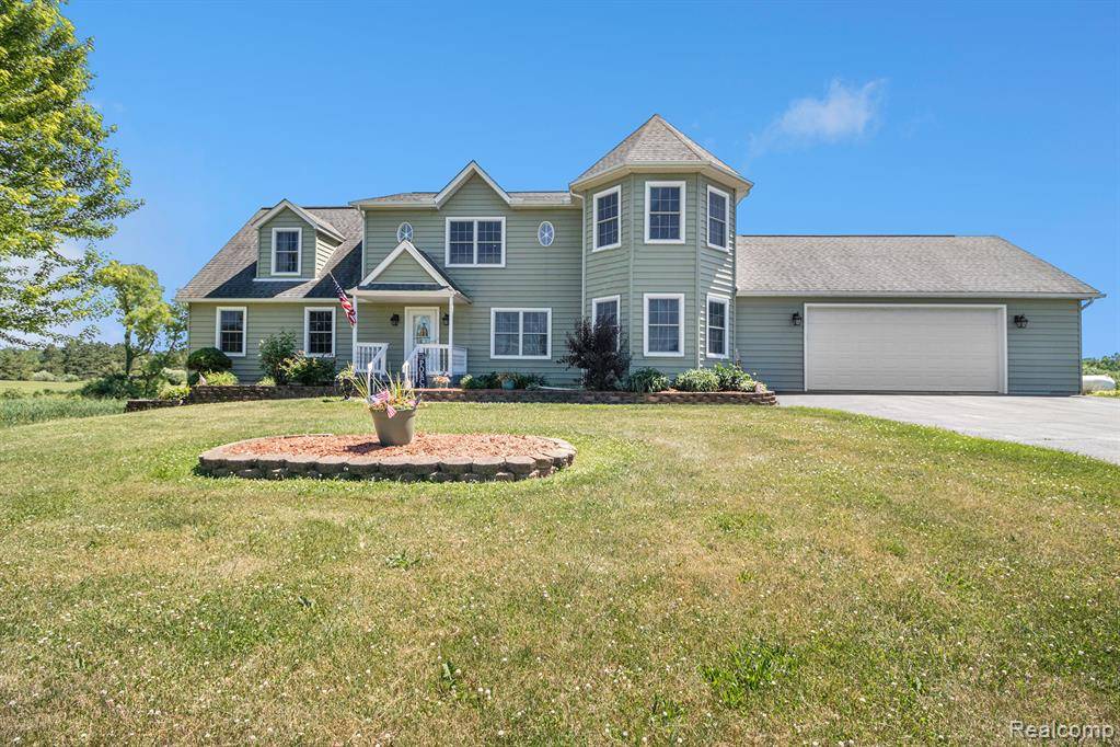 Howell, MI 48855 9825,1090 E Jones Road