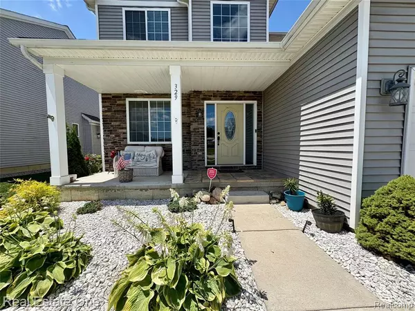 Holly, MI 48442 1585,329 Beaver Run