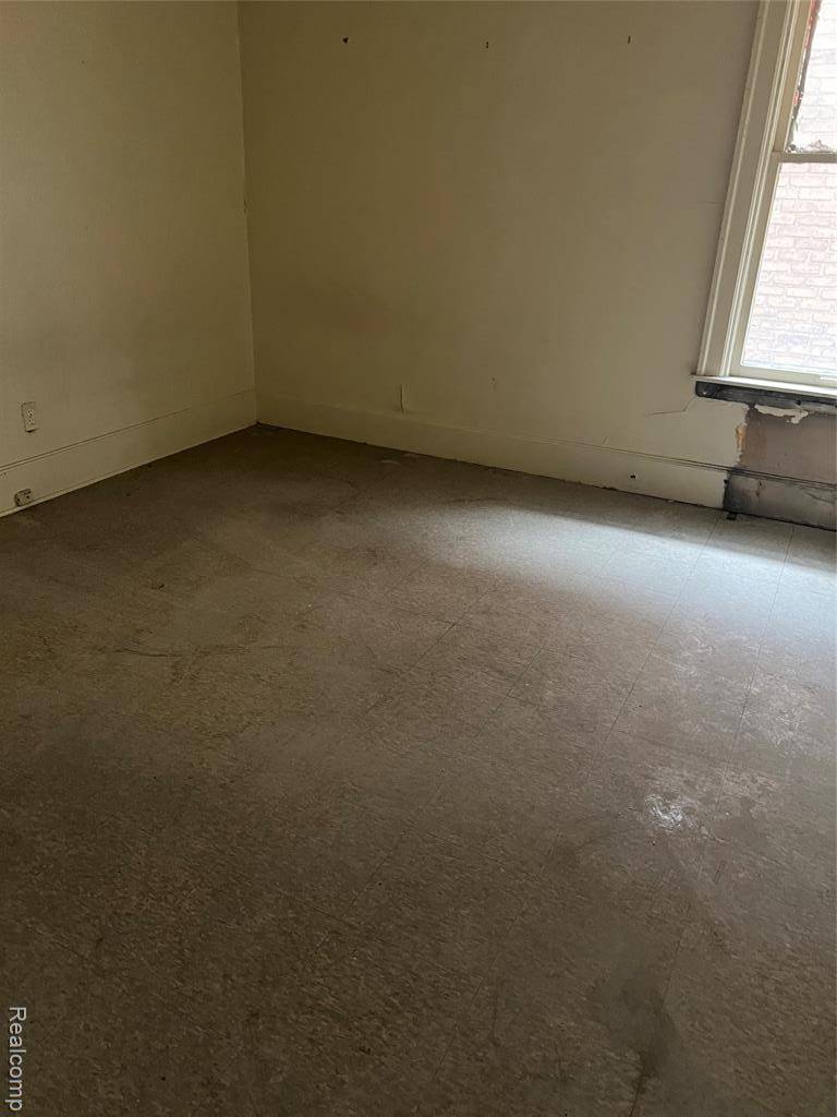 Detroit, MI 48208 3460,2237 W GRAND BLVD