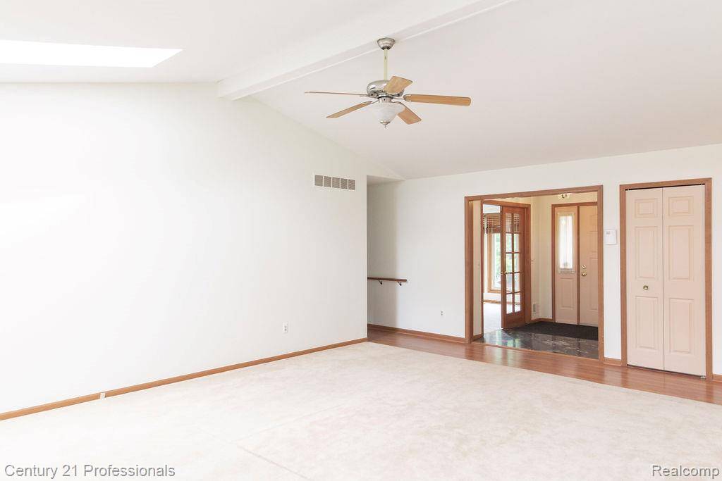 Clinton Township, MI 48038 2239,19040 Fortuna Drive