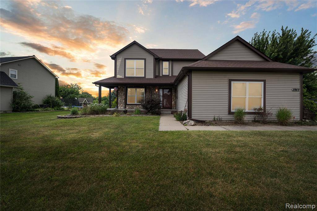 2869 Laurel Oak Drive, Howell, MI 48855 7590