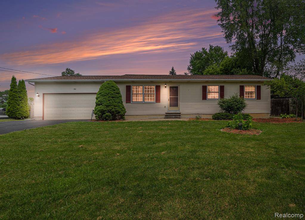Grand Blanc, MI 48439 8585,5511 Wakefield Road