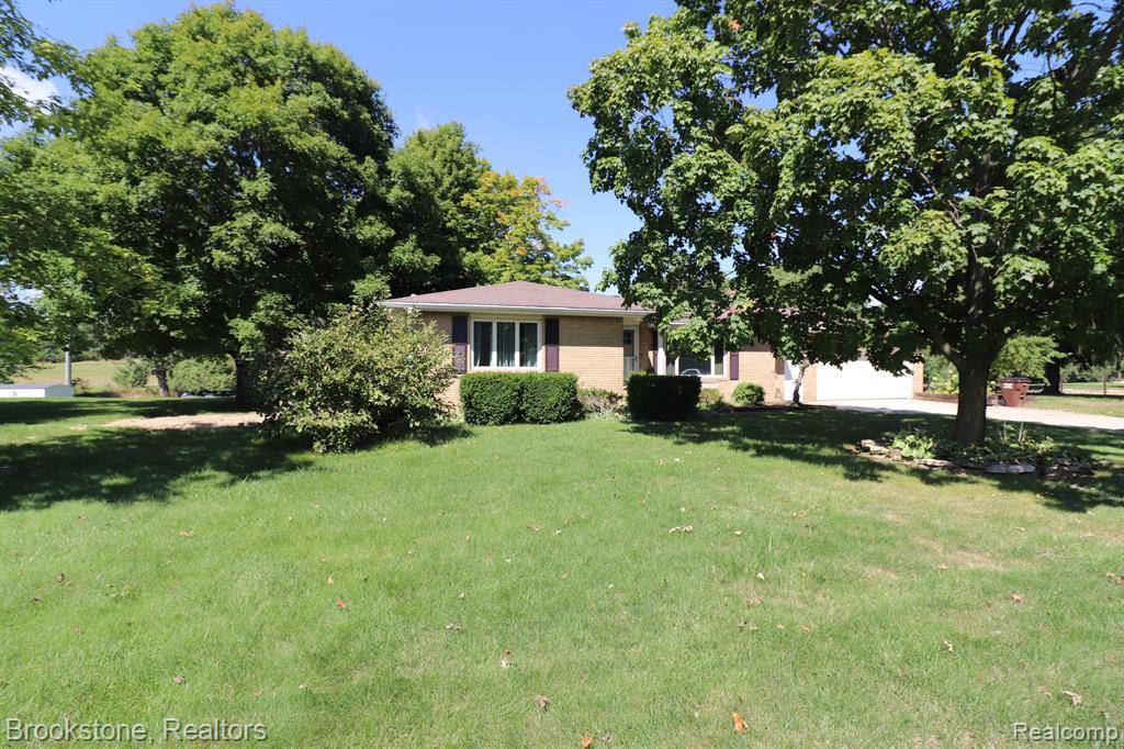 Clinton, MI 49236 9535,11498 TECUMSEH MACON Road