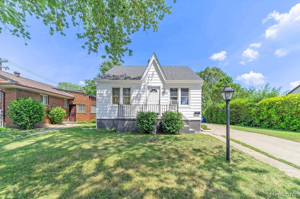 20892 Dean Street, Warren, MI 48091 4611