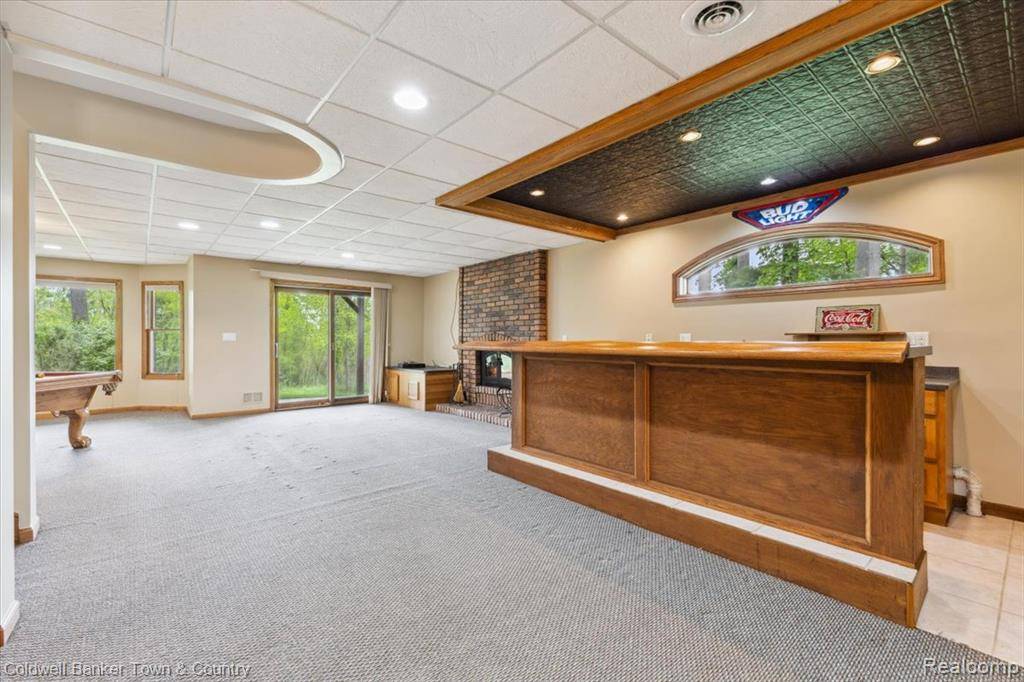 Howell, MI 48843 2931,3410 Peregrine Way