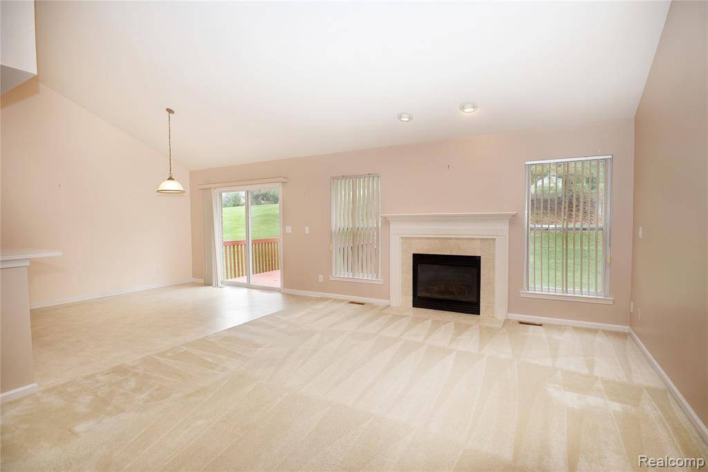 Auburn Hills, MI 48326 3970,3801 Arbor Drive