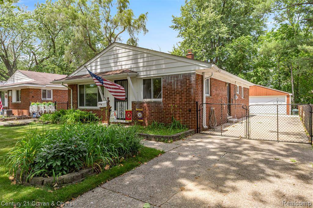 Dearborn Heights, MI 48125 1145,25416 Yale Street