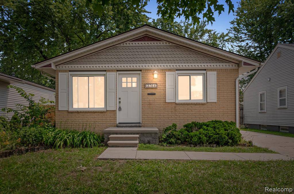 Royal Oak, MI 48072 1445,3764 Tyler Avenue