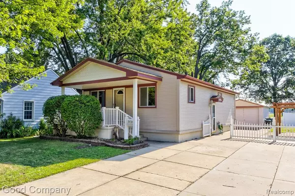 2416 Bonner Street, Ferndale, MI 48220 3014