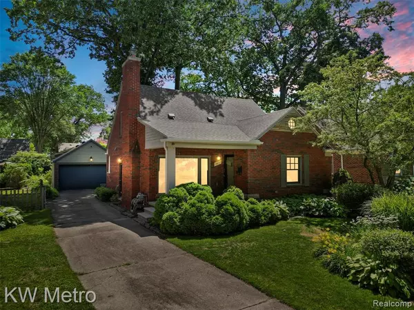 1877 Wiltshire Road, Berkley, MI 48072 1819
