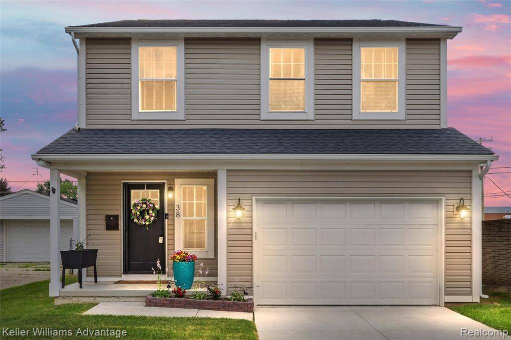 38 E Dallas Avenue, Madison Heights, MI 48071 4006