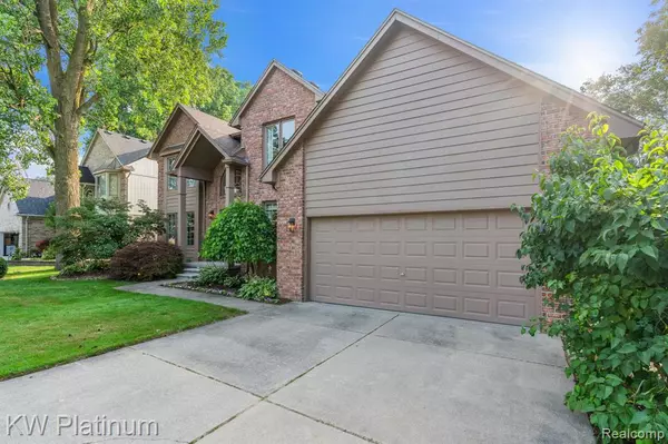 Troy, MI 48085 7022,4317 Vassar Drive